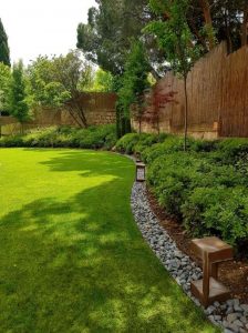 Cheap Creative And Modern Garden Edging Ideas Decorafit Home