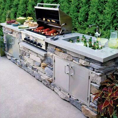 Perfect Backyard BBQ Landscaping Ideas