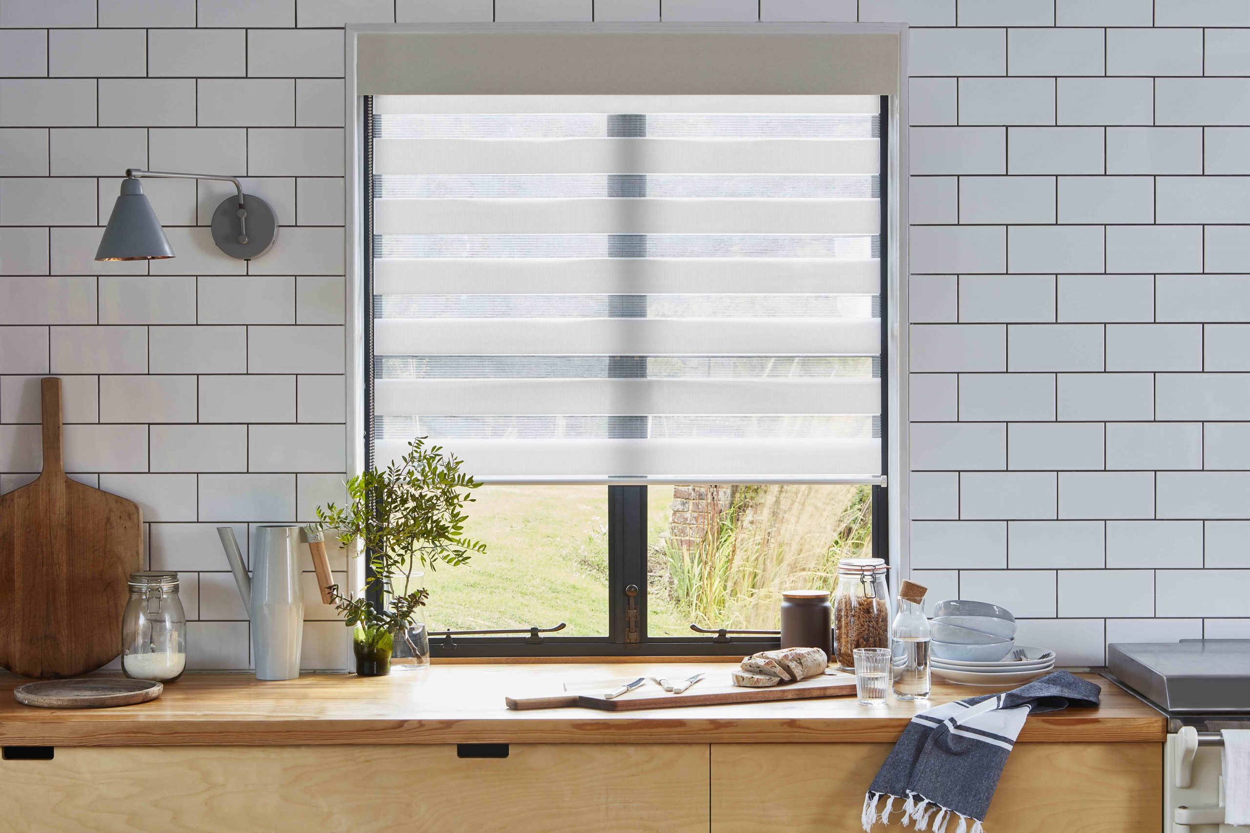 matching blinds for my kitchen wall color