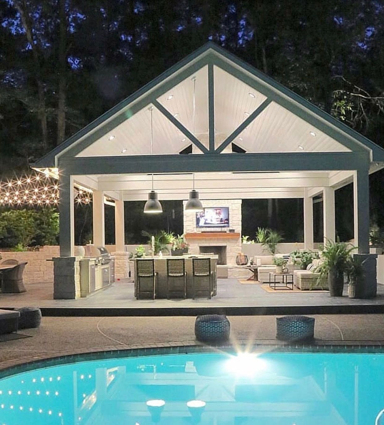 Most Popular Pool House Ideas for
Relaxing Retreat