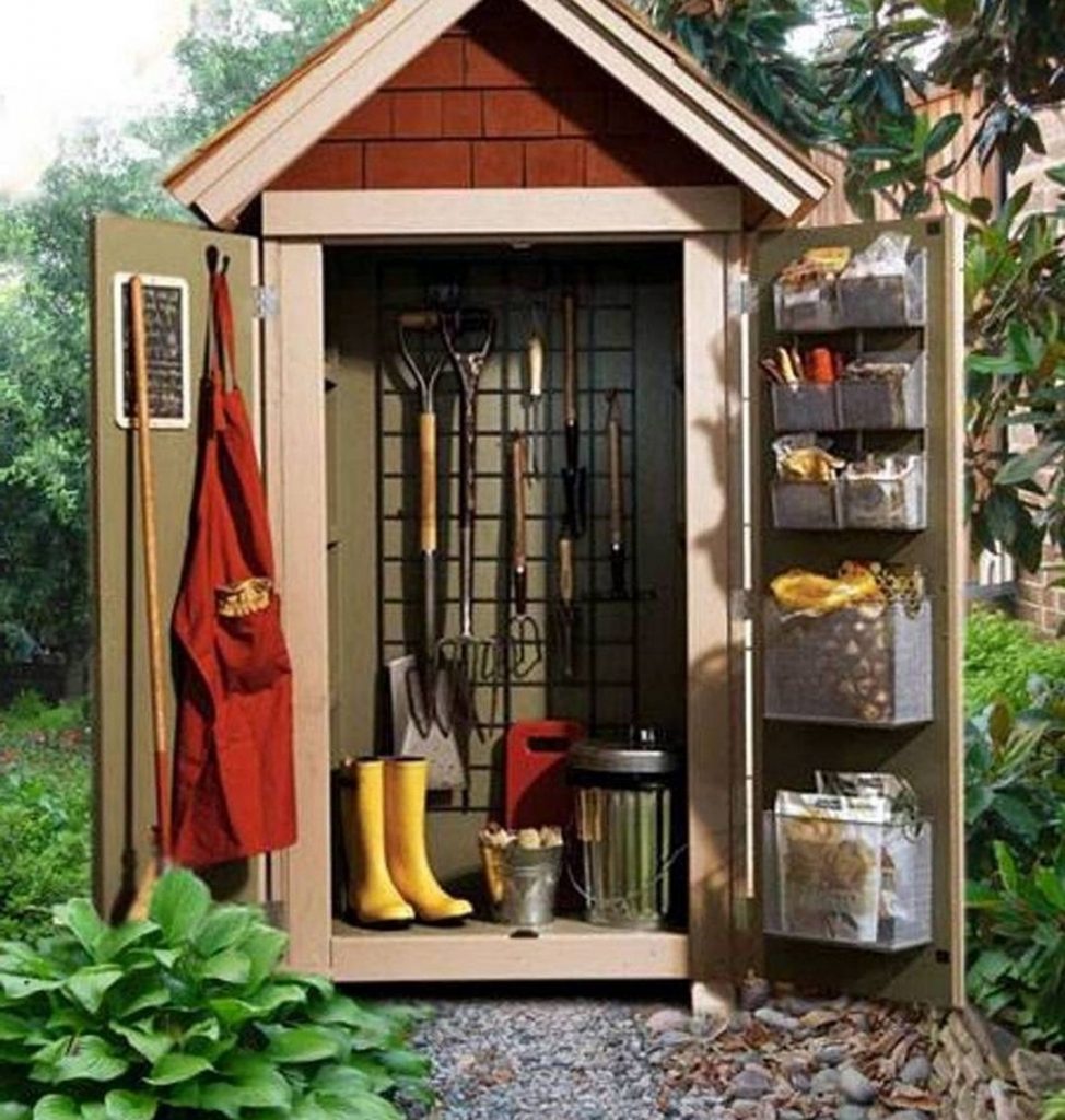 1575155099_43_30-Brilliant-Small-Garden-Shed-Storage-Ideas.jpg