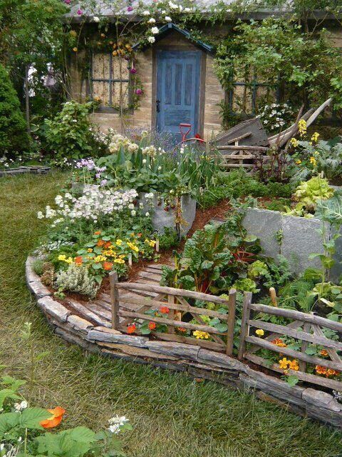 Beautiful Small Cottage Flowers Garden for Backyard Ideas