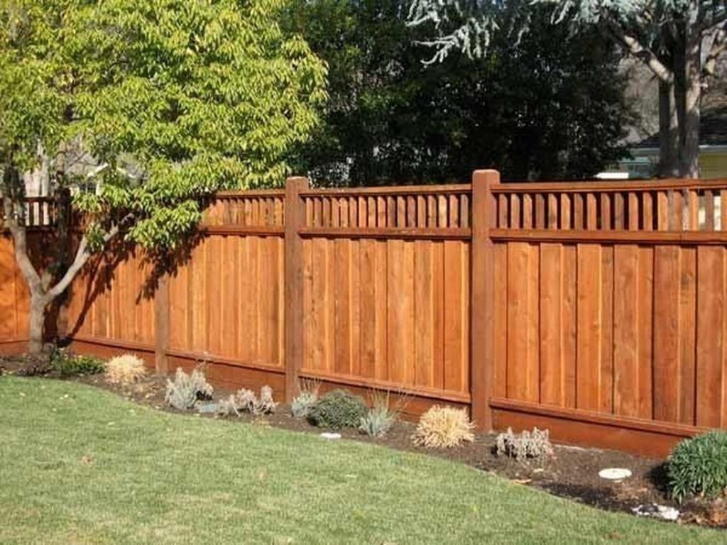 37-Perfect-Privacy-Fence-Design-Ideas-That-You-Can-Try.jpg