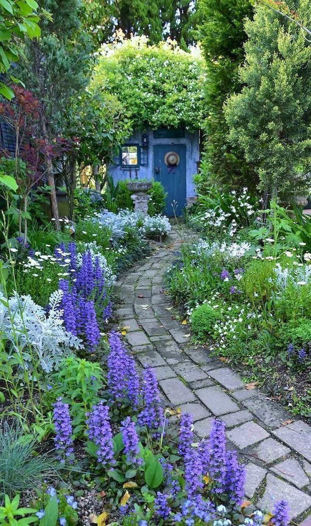 Beautiful Small Cottage Flowers Garden for Backyard Ideas