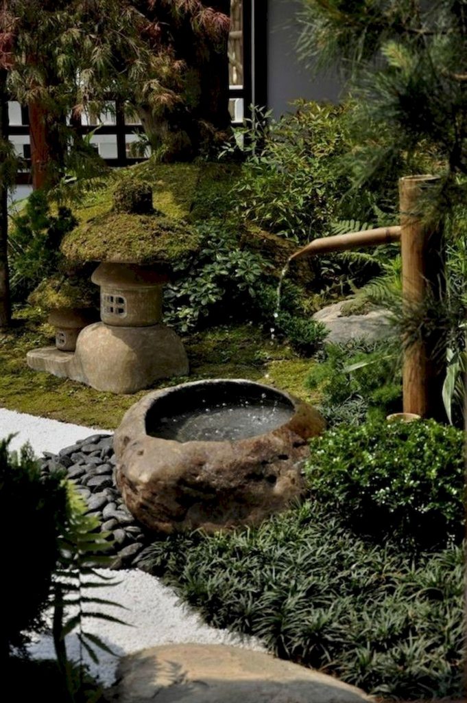 Traditional Japanese tsukubai arrangement #japanesegarden – decorafit ...