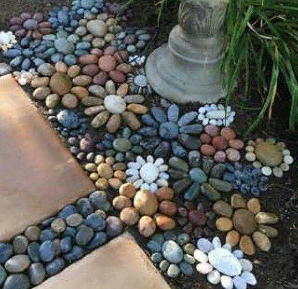 Gorgeous Small Rock Gardens You Will  Definitely Love To Copy