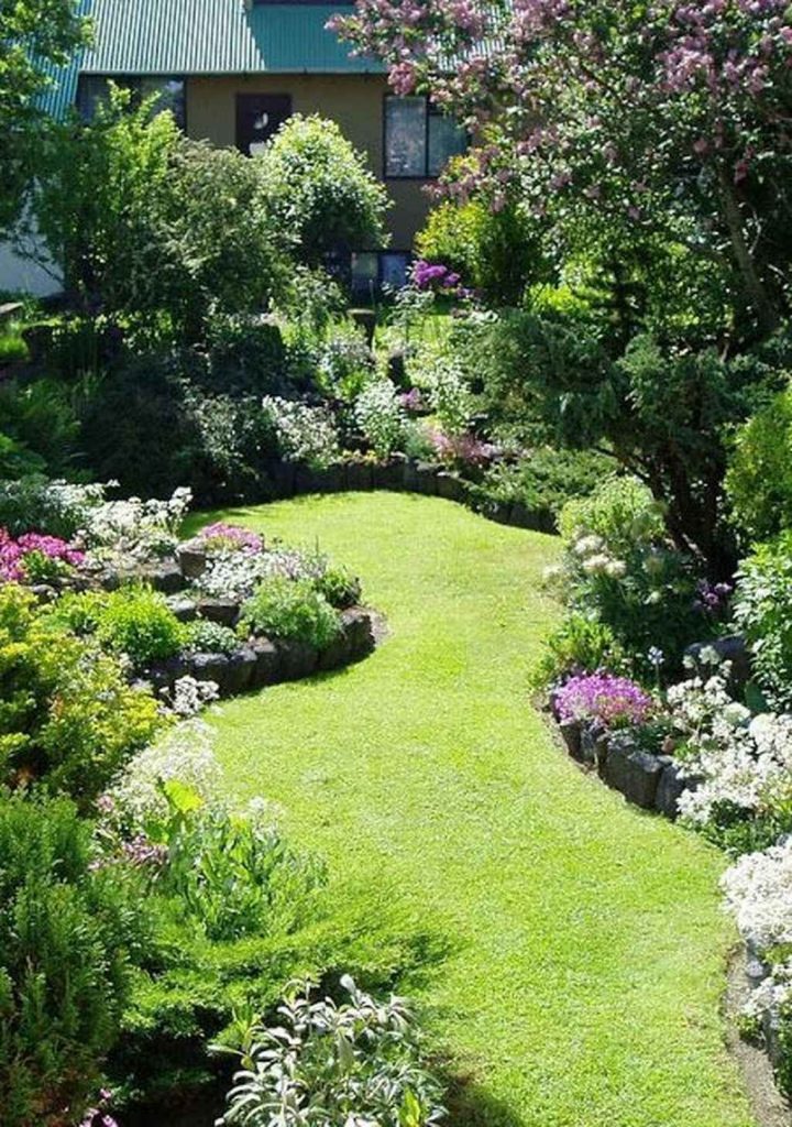 36-Amazing-Cottage-Garden-Design-Ideas.jpg