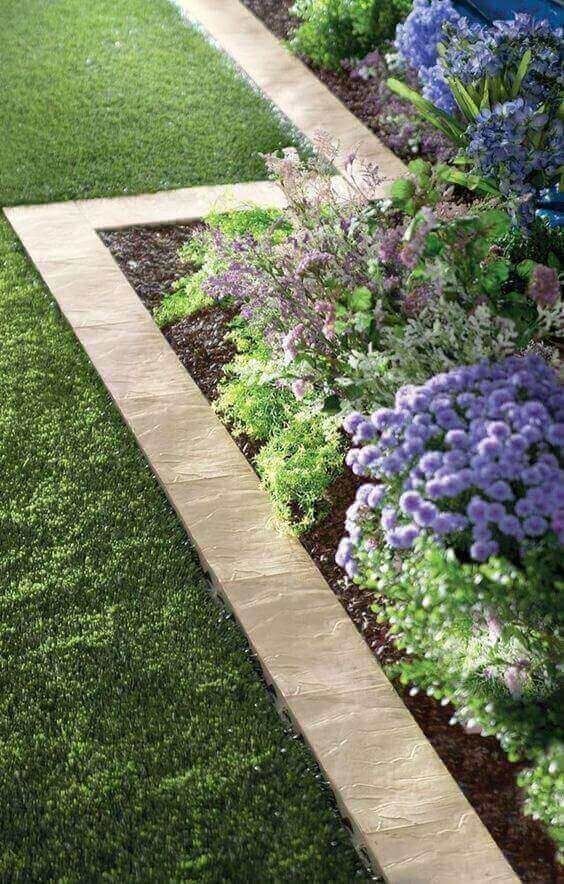 Garden Edging Ideas That Will Inspire You to Spruce Up Your Yard