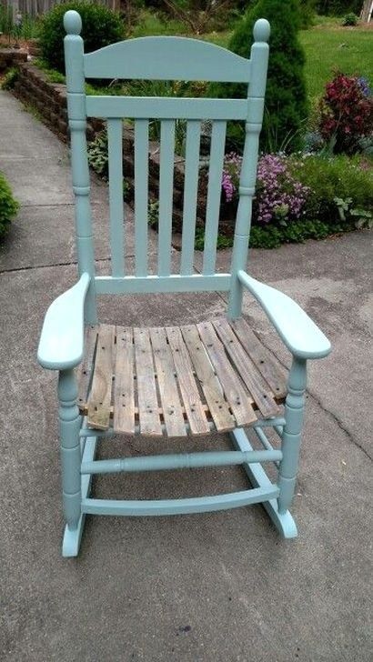 Cozy outdoor rocking chairs