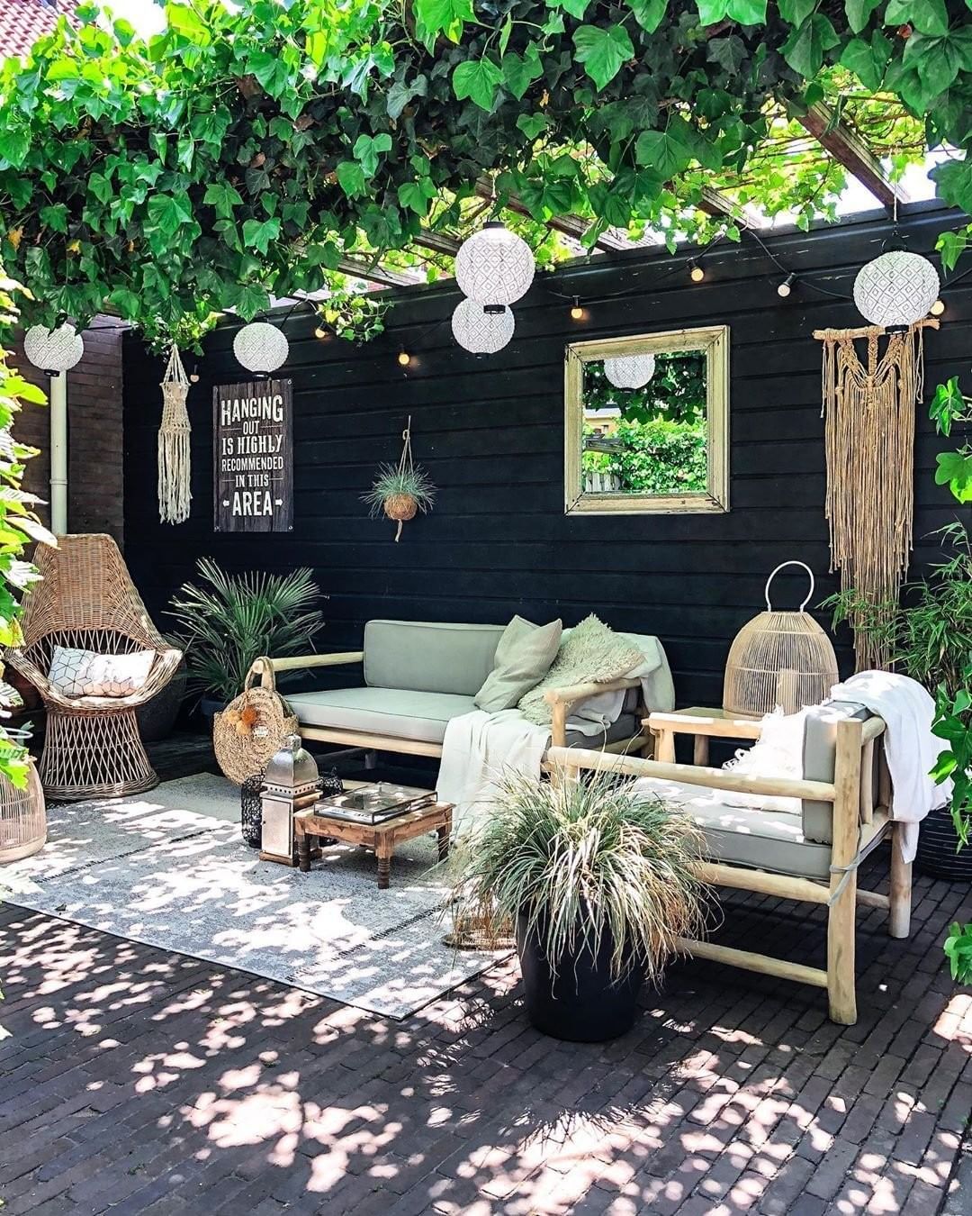 Stunning patio garden decorating ideas