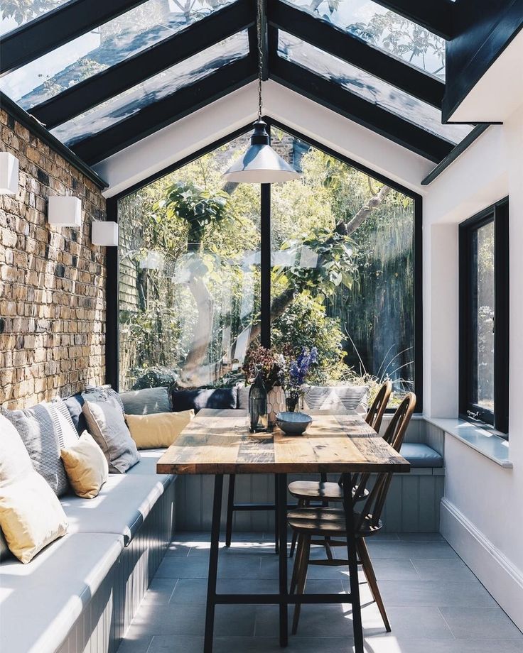 Beautiful Sun Rooms You’ll Love