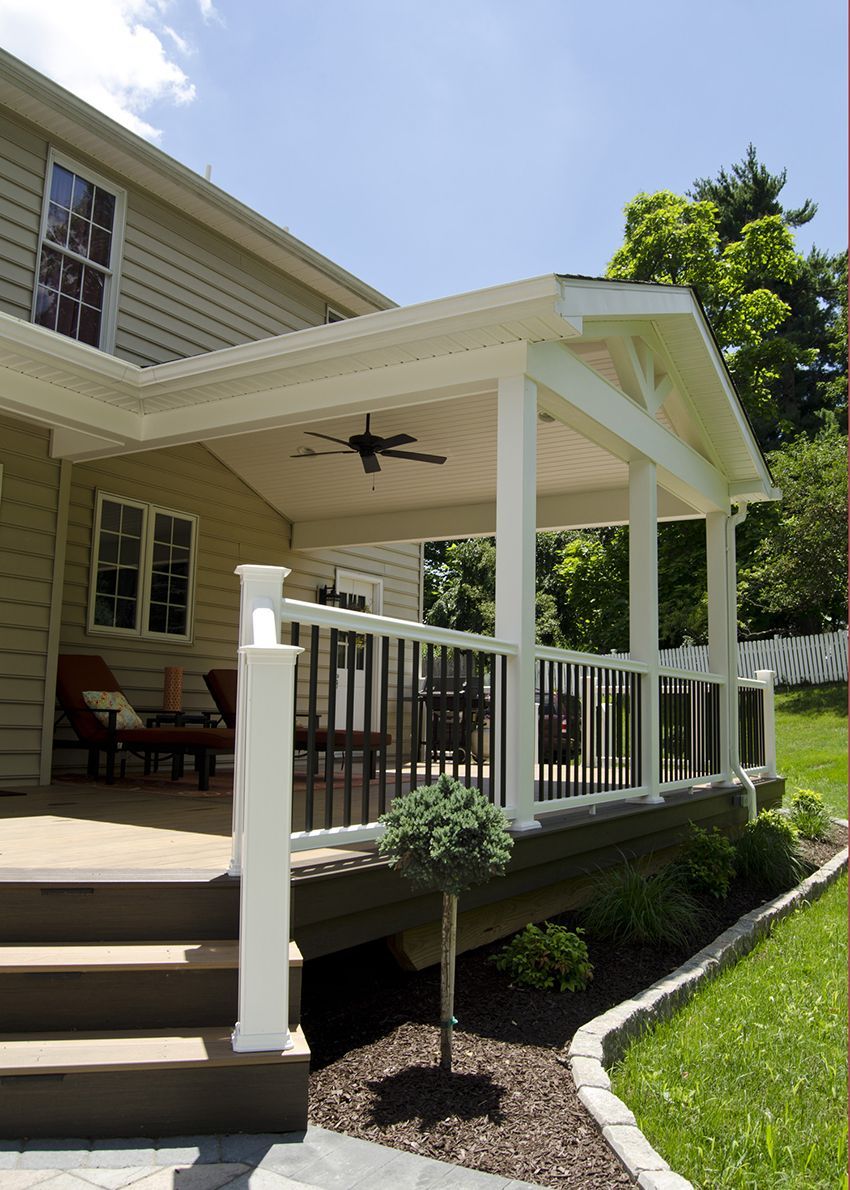 Outstanding Backyard Patio Deck Ideas To Bring A Relaxing Feeling