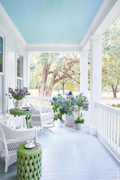 11 Florida Front Porch Inspiration ideas | porch, porch decorating .