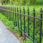 Amazon.com : Thealyn Metal Decorative Garden Fence 22" Wide x 18 .