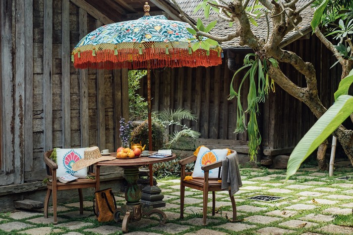 The best Garden Parasols and Umbrellas | BBC Gardeners World Magazi