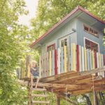26 Best Treehouse Ideas For Kids - Cool DIY Tree House Desig