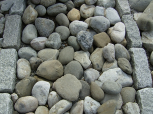 8 Great Tips on Installing Landscaping Rocks - Irwin Sto
