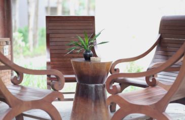 Can Mahogany Furniture Be Used Outdoors? | Laurel Cro