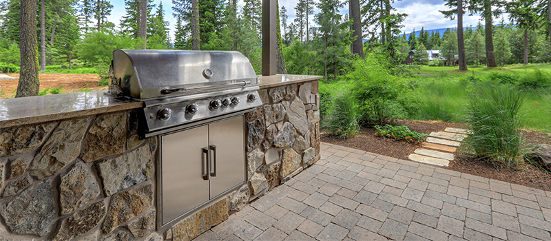 How to Choose the Right Natural Stone for Your Outdoor B