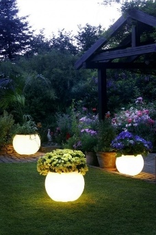 6 DIY Outdoor Lighting Ideas That Will Make Your Patio Shine .