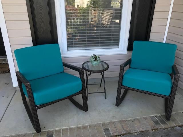 Replacement Cushions vs. Slipcovers for Outdoor Furniture | Fig Le