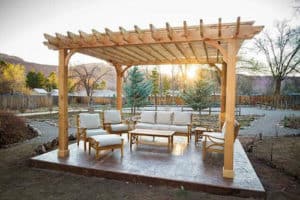 Pergola Kits Buying Guide: A Guide On How to Choose a Pergola .