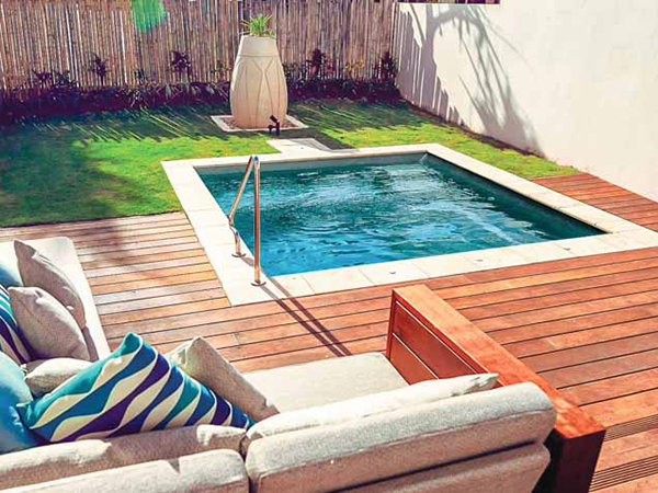 Small Backyard with Pool: Top 6 Pool Ideas for Tiny Backyards .