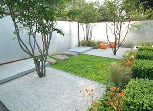 BROOKLYN BROWNSTONES: SMALL GARDEN DESIGN — Todd Haiman Landscape .
