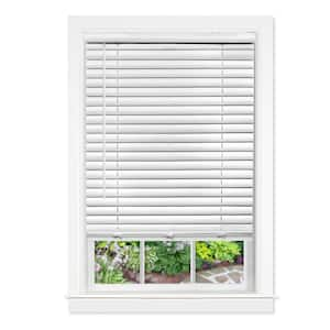 ACHIM GII Luna White Cordless Light Filtering Venetian Blind with .