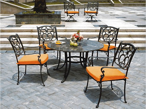 Benefits of Wrought Iron Patio Furniture | All American Fine .