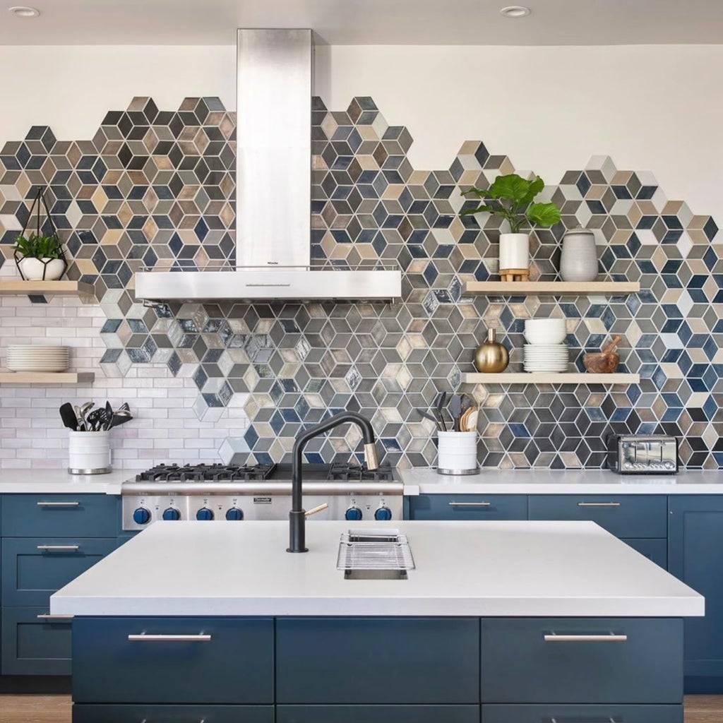 Statement backsplashes: Elevate ‌your ⁢kitchen with ‌eye-catching​ tiles or artistic murals