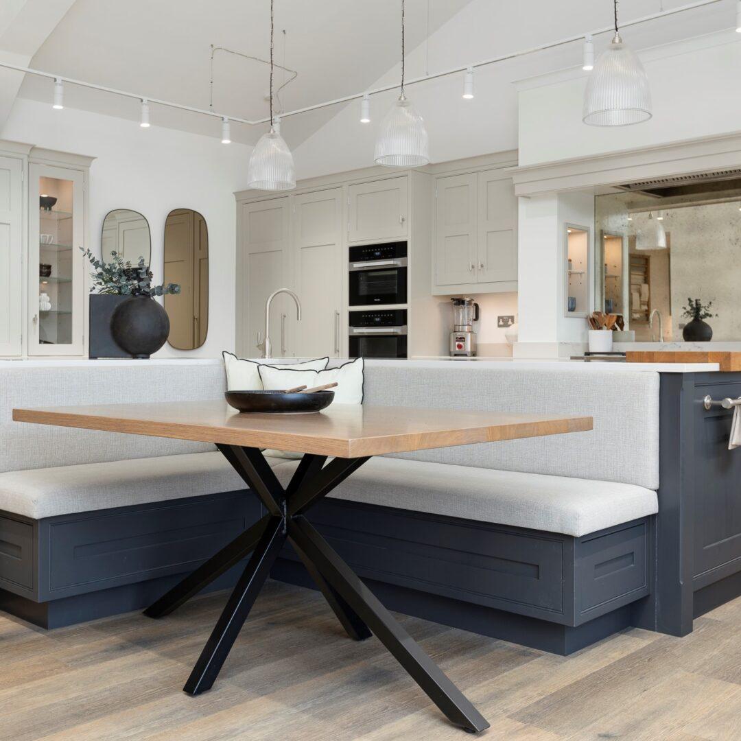 Swap ‌out bar stools for a ​stylish ‌seating option in your eat-in‌ kitchen