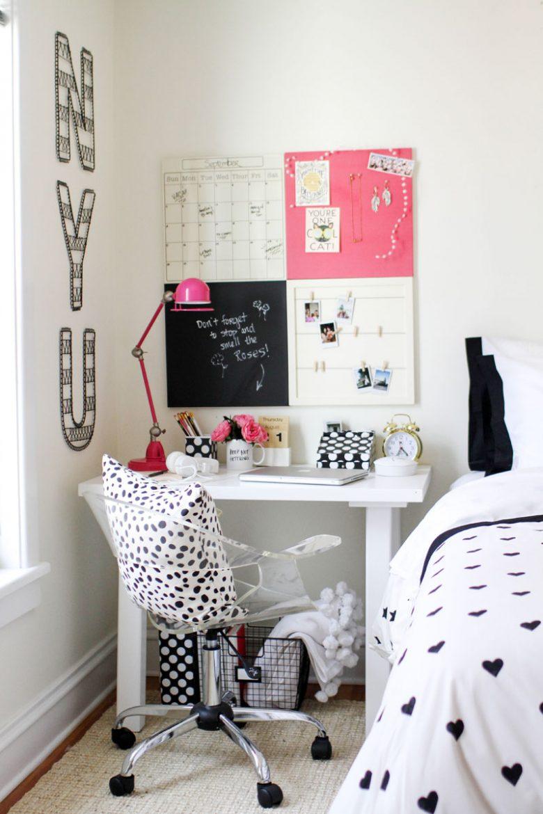 Incorporate a‍ desk area to⁢ inspire creativity ‍and productivity in the teen girl bedroom