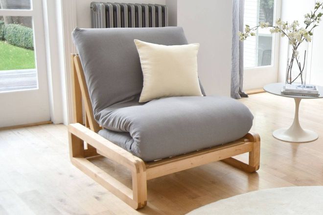 Single futon sofa bed and its benefits