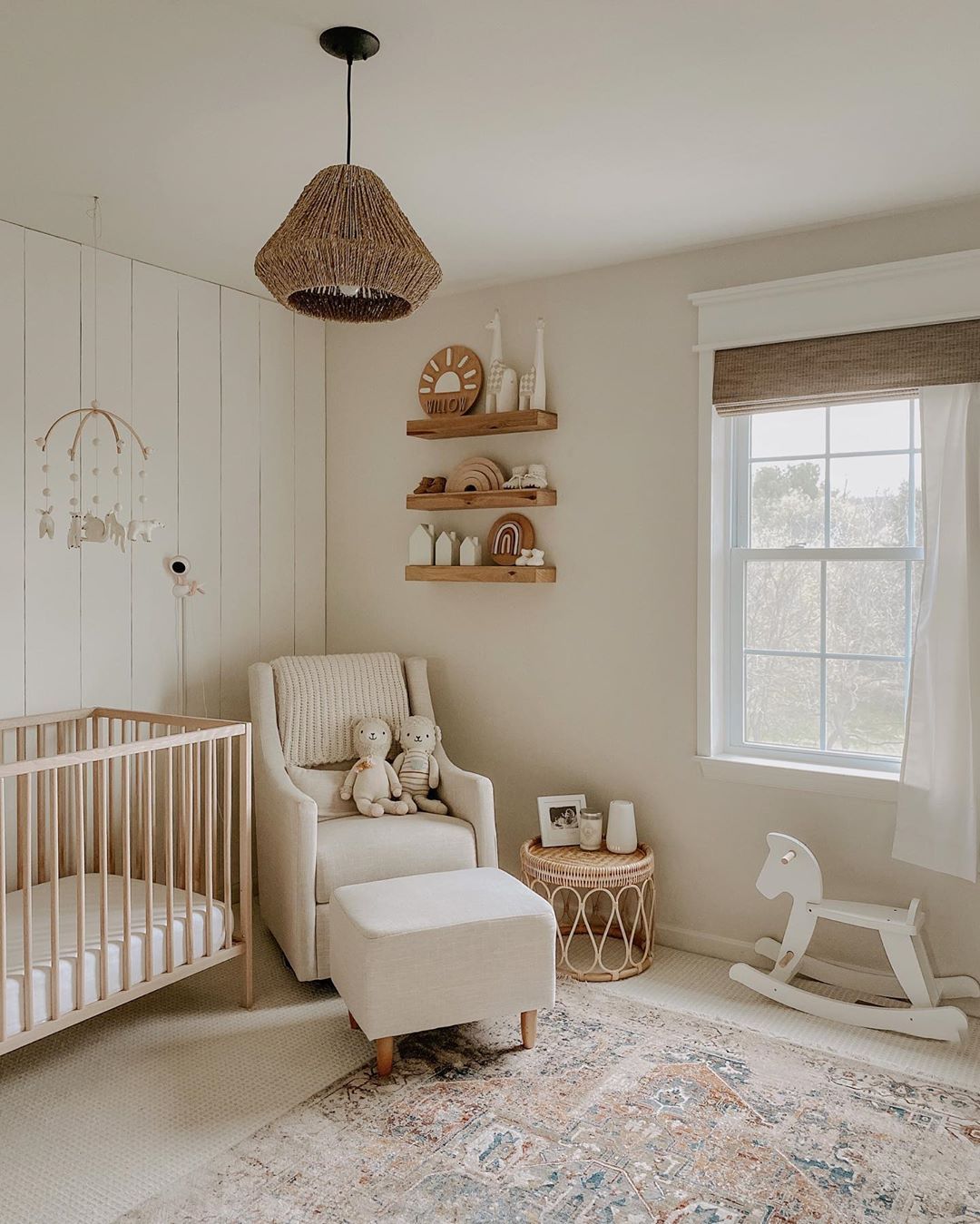 Ideas for your baby room decoration with
lots of love