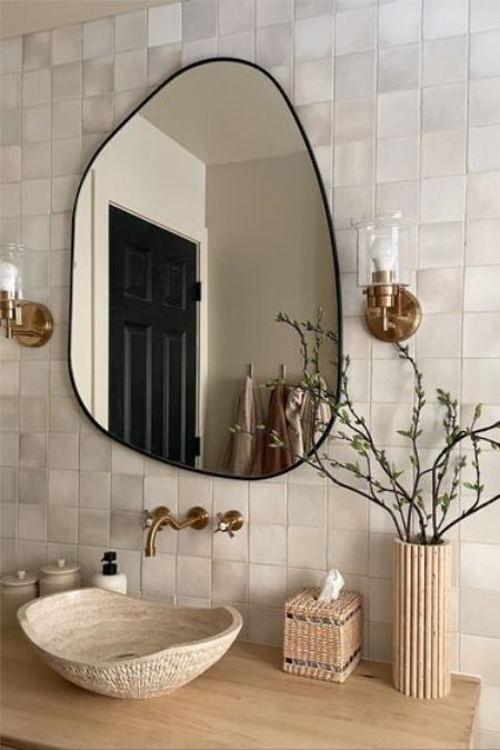 1702394083_bathroom-mirror-lights.jpg