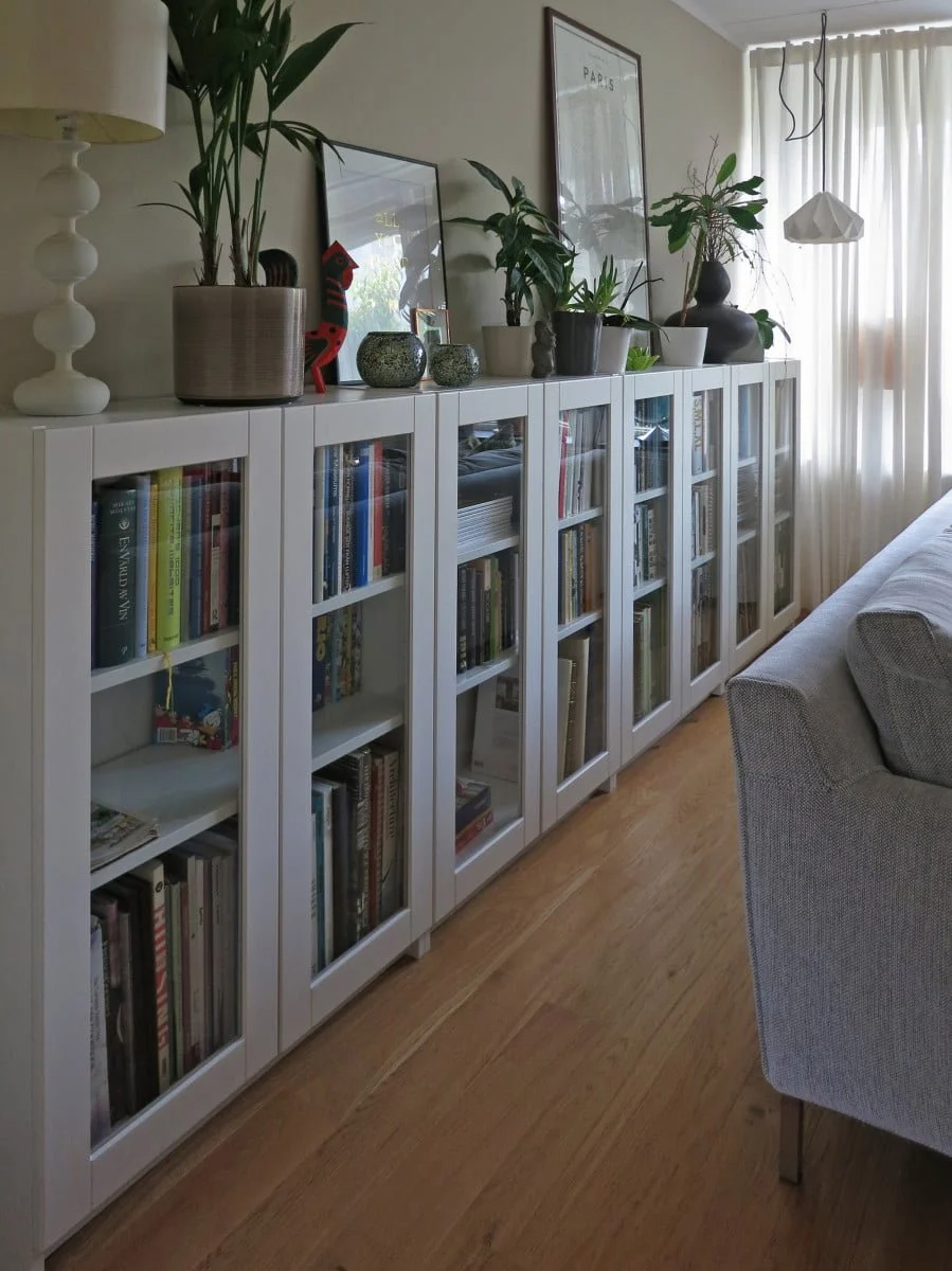 The benefits of using bookcases with
  glass doors