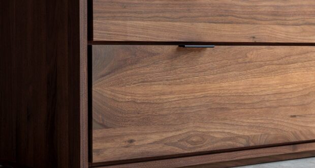 Dark Walnut Furniture Decorafit Com   1702399809 Dark Walnut Furniture 620x330 