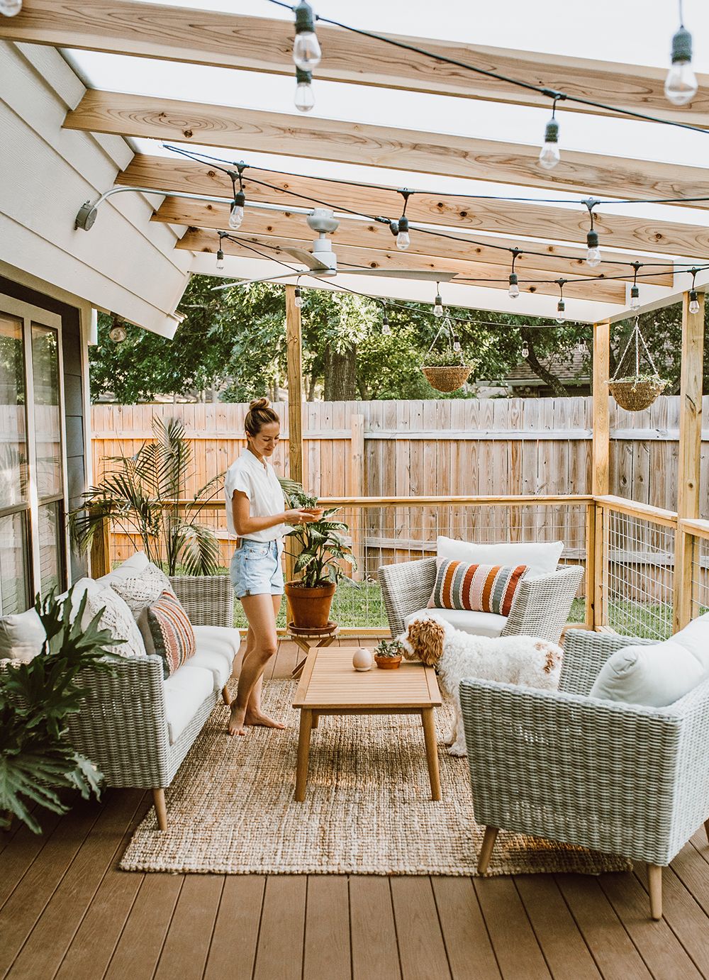 Tips for purchasing and maintaining patio
furniture sets