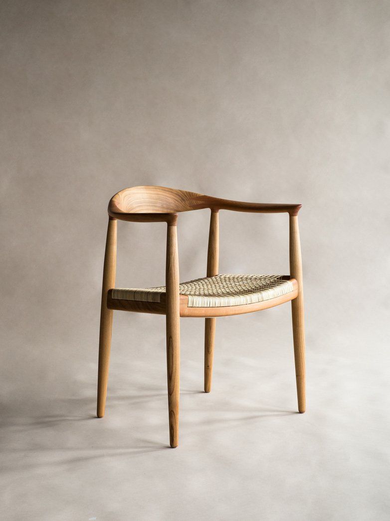 Importance of wooden chairs to plastic
  chairs