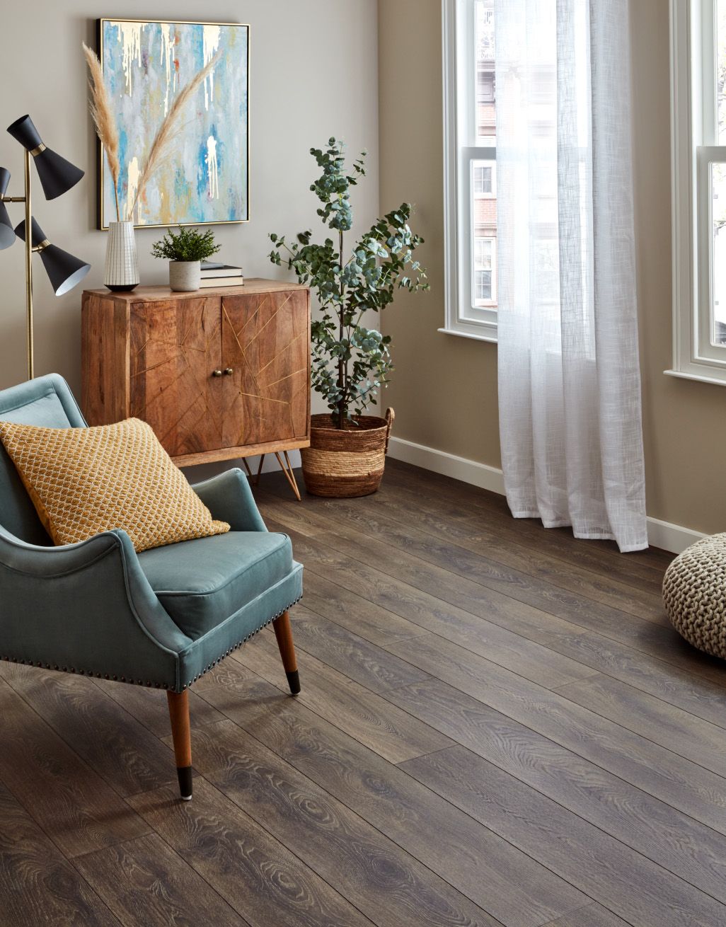 Laminate flooring reviews: tips, pros and
  cons