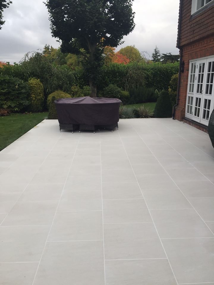 How to make a strong and classy paving
slab
