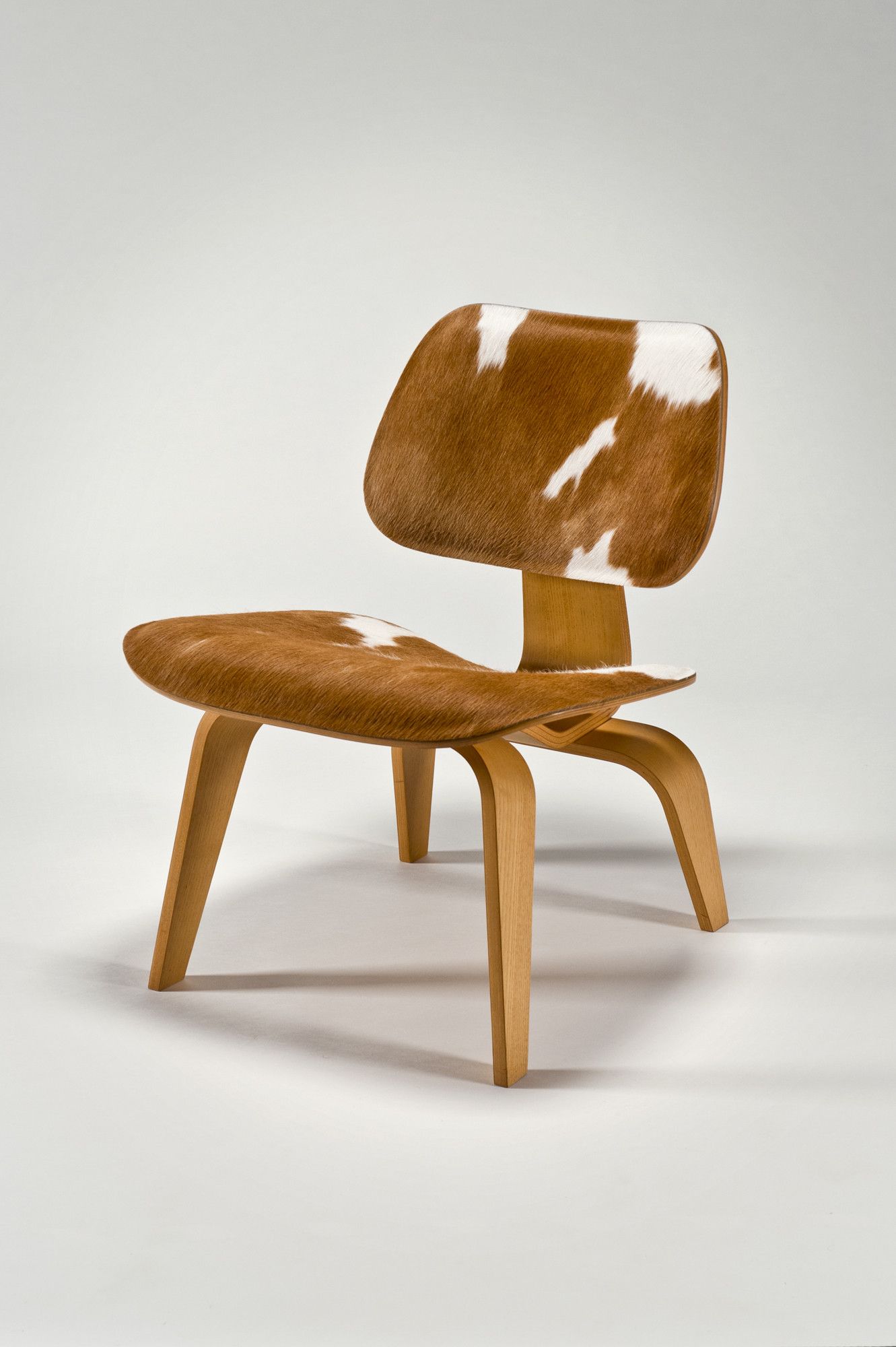 Eames Lounge Chair Wood