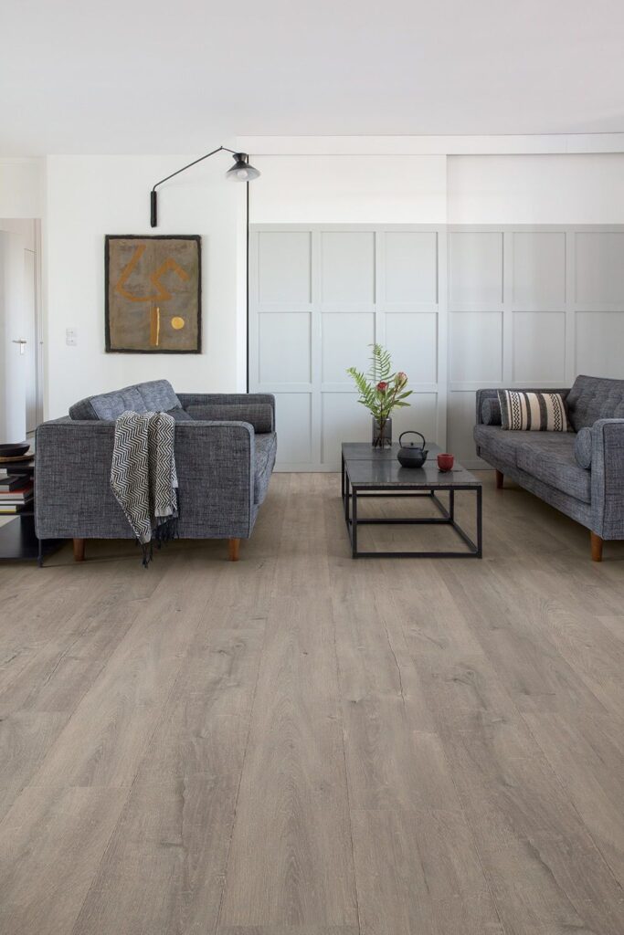 1702412654_modern-laminate-flooring.jpg