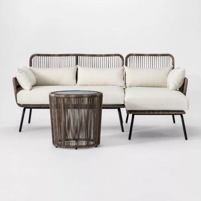 Tips for choosing furniture from a patio
furniture clearance sale