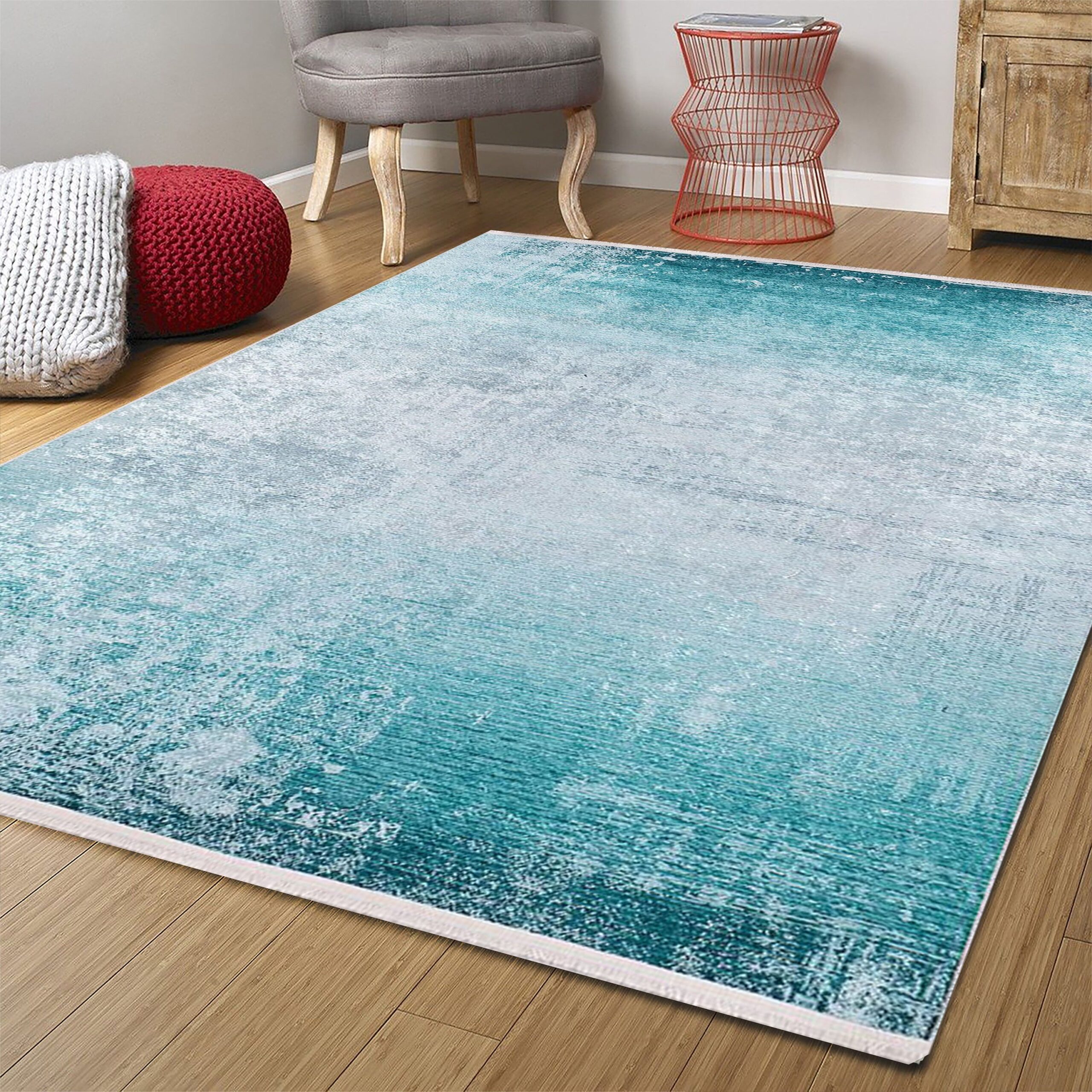 Turquoise rug- a vibrant color for room
décor