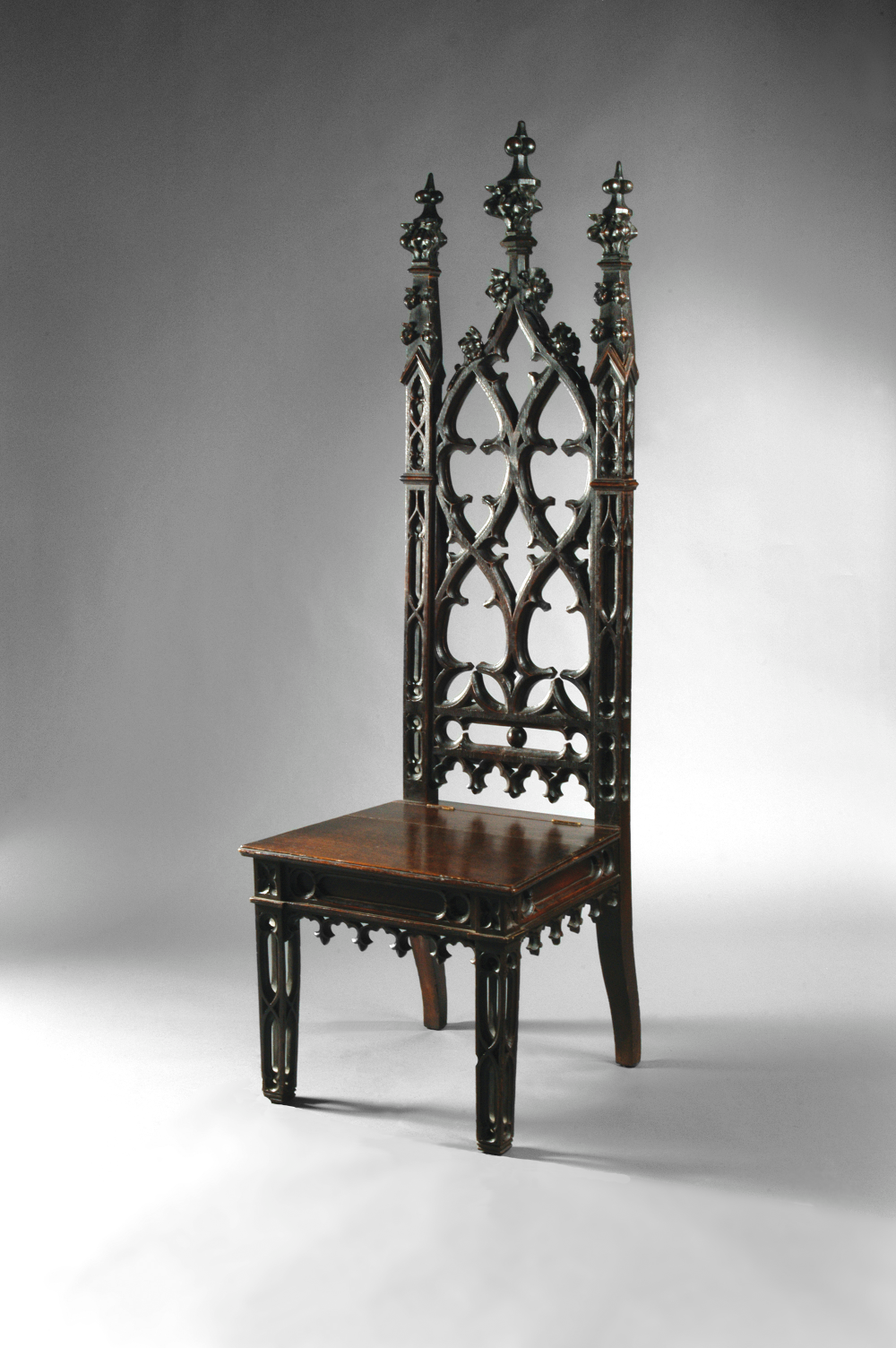 Gothic furniture buying guide