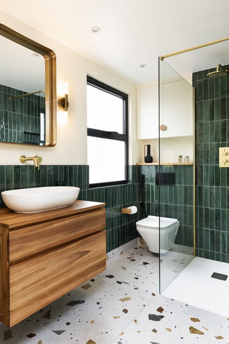 Creative Ways to Incorporate Accent Tiles
in Your Home
