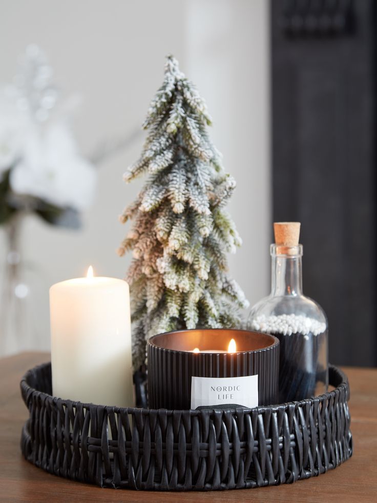 Christmas Decorative Accents