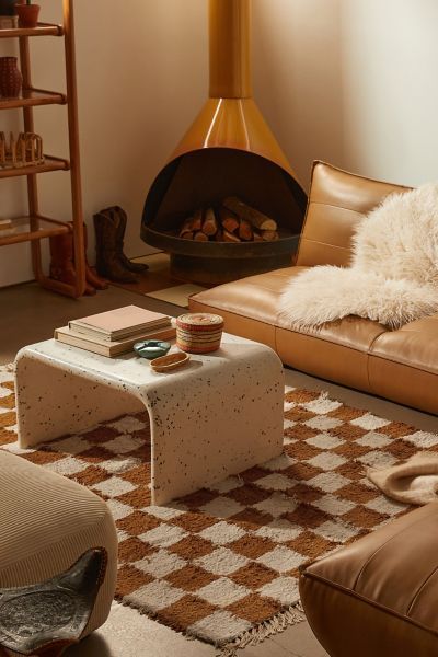 Get a stunning look in your bedroom with
shaggy rugs